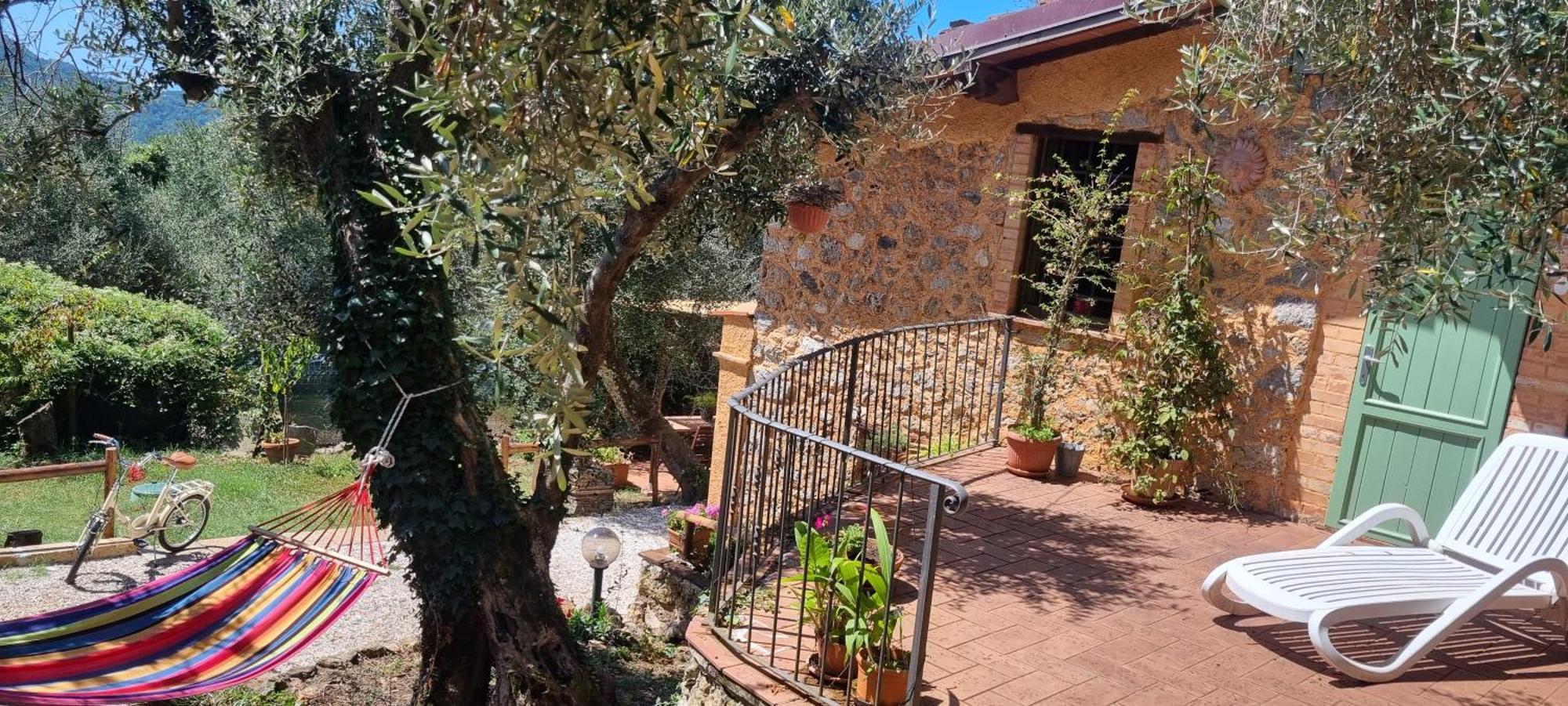 La Merla Del Tasso Camaiore Exterior photo